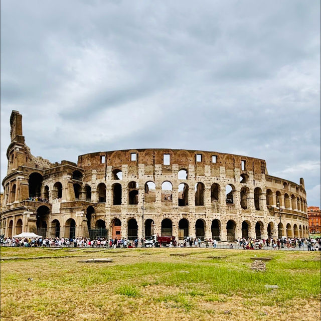 Timeless Majesty: Introducing Rome Timeless Majesty: Introducing Rome