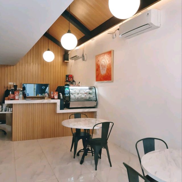 THIS PLACE IS LOCATED IN THE FRONT SIDE AREA OF GRAHA YPPSDP