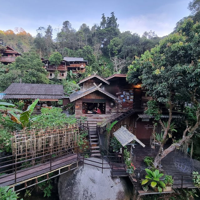 🏡หมู่บ้านกลางหุบเขา แม่กำปอง จ.เชียงใหม่