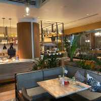 Elegance Meets Modern Comfort: An Unforgettable Stay at InterContinental Singapore Robertson Quay"