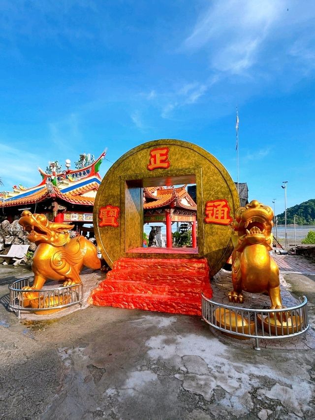 Segenting Sea Dragon King Temple