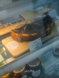คาเฟ่เปิดใหม่ย่านท่าพระ LALUNA CAFE