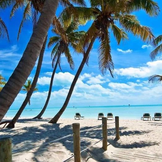 Unwinding at Smathers Beach, Key West
