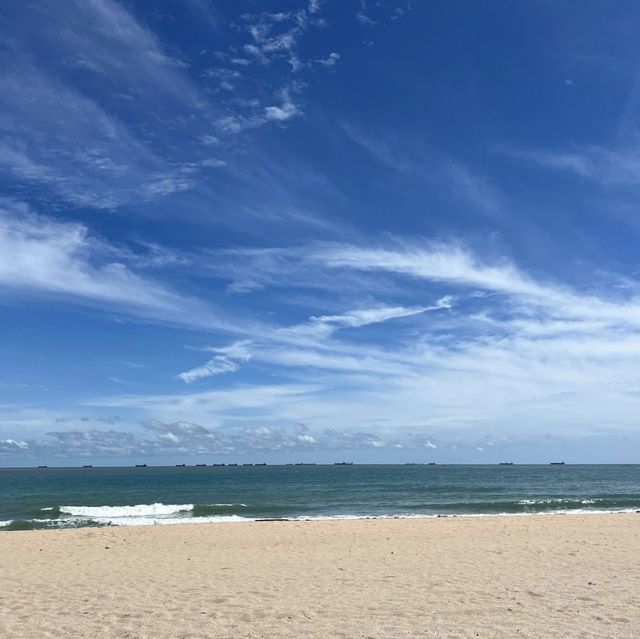 หาดแหลมเจริญ