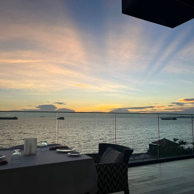 ฉัน ทะเล และท้องฟ้า 🌅