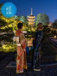 \紅葉のライトアップ/京都と言えばまずはここ！「東寺」夜間特別拝観とは？？？