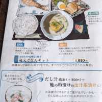 蔵元ごはん＆カフェ 酒蔵 櫂