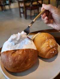 소금빵 맛집으로 유명한 문경 레트로카페