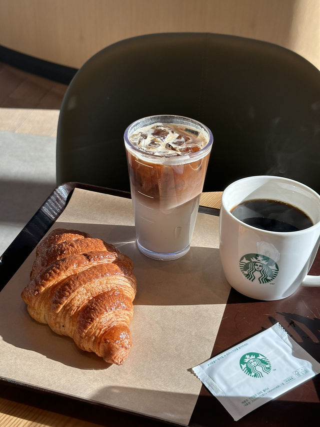 용인 고기리 산장 컨셉 ☕️ 광합성하기 좋은 통창유리의 대형 카페투어 추천 ❤️
