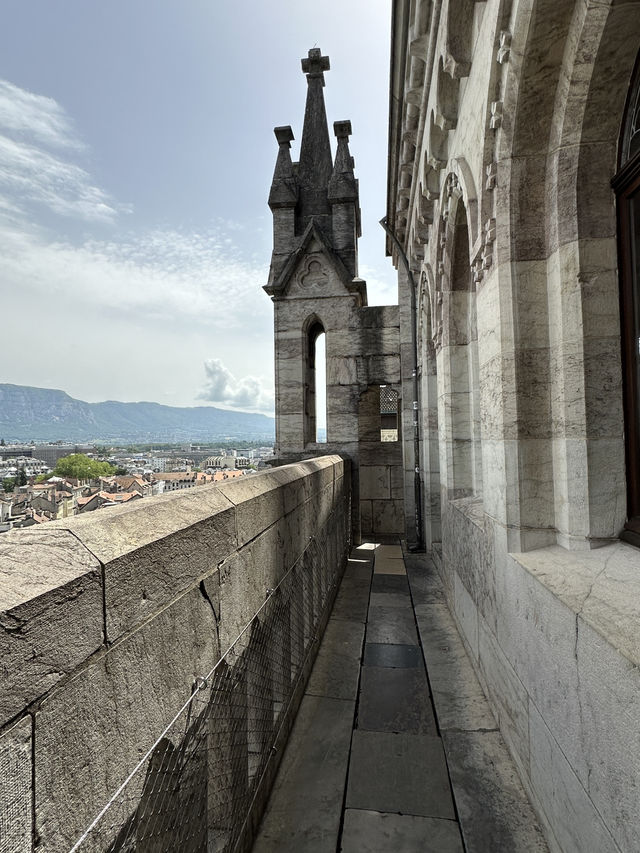 🇨🇭日內瓦聖彼得大教堂| 登塔頂眺望大噴泉
