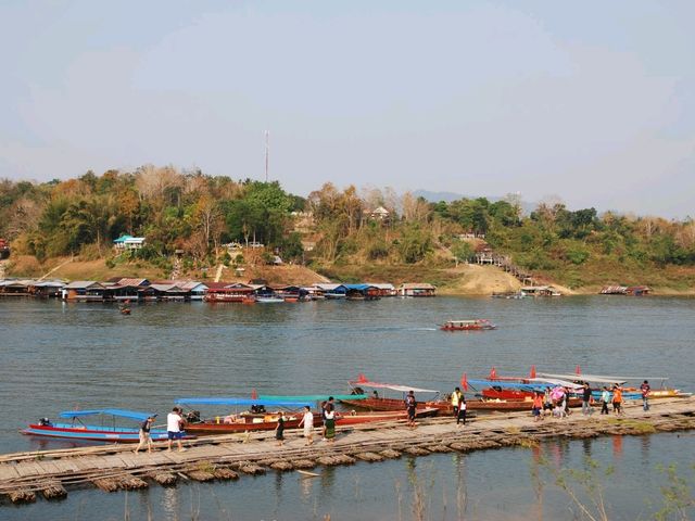 Mon Bridge สะพานมอญ สังขละบุรี 