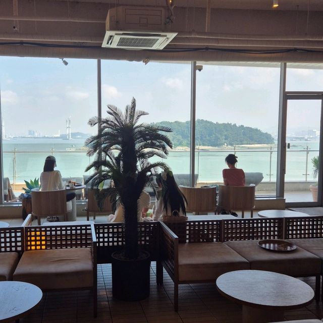 영종도 베이커리카페🩵