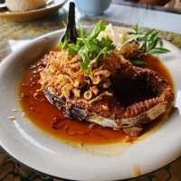 ร้านอาหารเขาพับผ้า