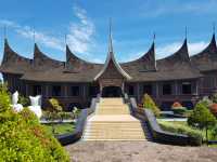Want travel cheap? Go to Padang Indonesia