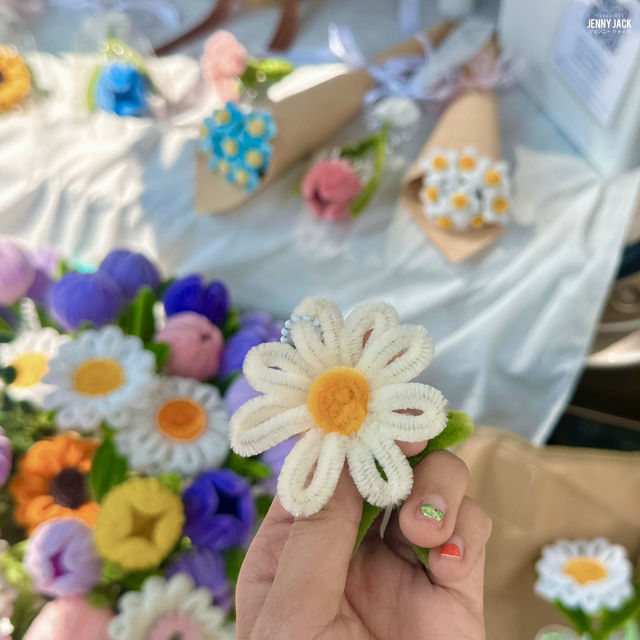 ร้านดอกไม้พัทยา จุดชมวิว ประภาคารแหลมบาลีฮาย