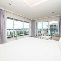 Welcome World Beachfront Resort  