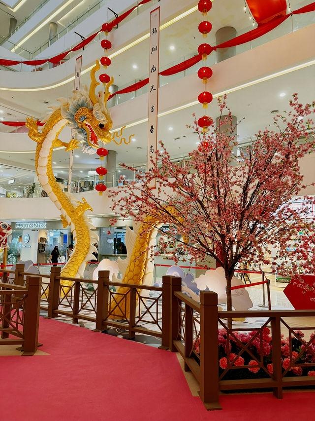 A Roaring CNY at Quill City Mall! 🐉🏮