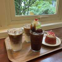 魔女の宅急便cafe☕️🧙‍♀️🐱🐈‍⬛🌳🩵