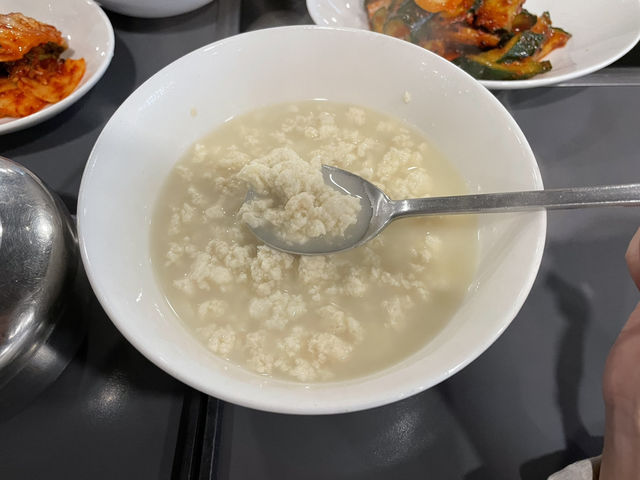 속이 따뜻해지는 순두부정식 한그릇 어떠세요?