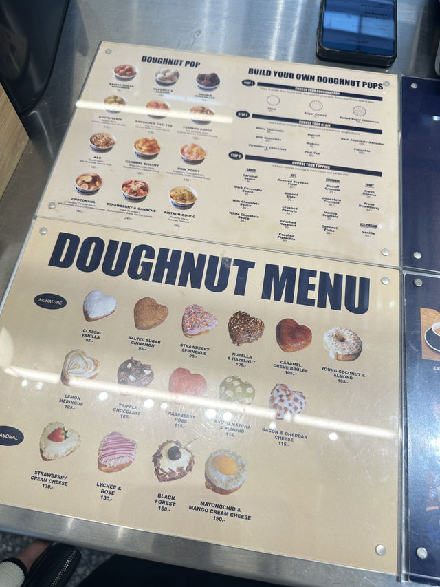 Drop by Dough : คาเฟ่โดนัท&คอฟฟี่ สาขาใหม่ CTW
