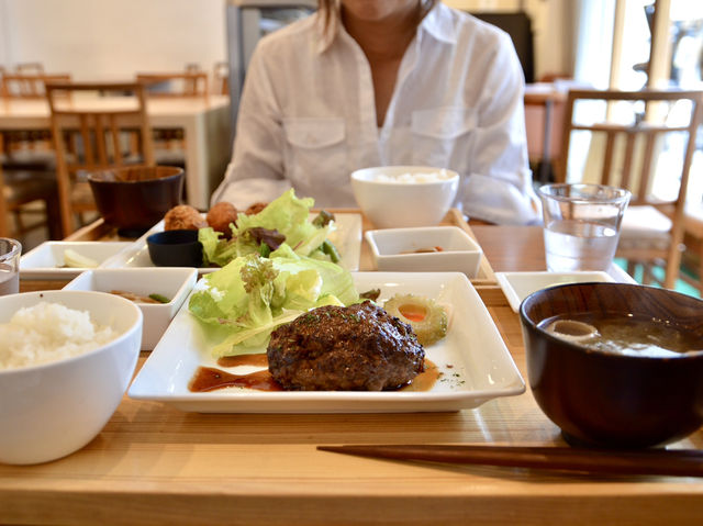 Amazing Lunch Spot in Bakurocho – Fukumori Bakurocho Shop  