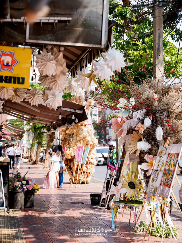 ปากคลองตลาด จากตลาดค้าส่ง สู่ร้านดอกไม้น่าเดิน