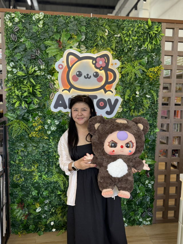 คาเฟ่สุดคิ้วที่สาย Art & Toy ต้องไม่พลาด