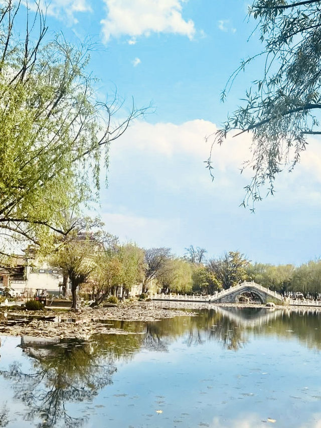 Out of a painting scenery 