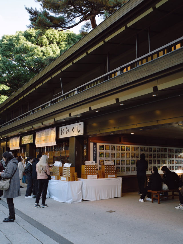 Meiji Shrine ศาลเจ้าแห่งความสงบใจกลางโตเกียว