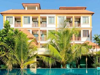 Sasi Nonthaburi Hotel, a low-rise accommodation in Nonthaburi