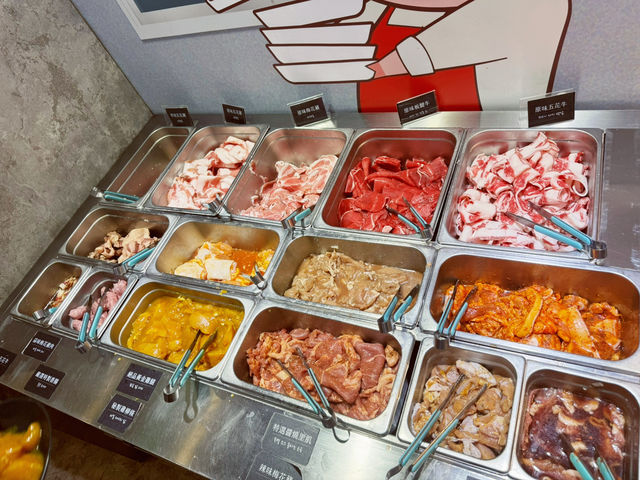 《咚豬咚豬韓式烤肉吃到飽 · 屏東店》