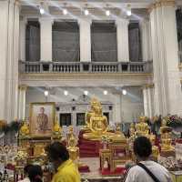 One Day Trip ไหว้พระเสริมบุญ กินของอร่อย