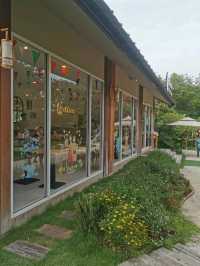 At Home ร้านคาเฟ่น่ารัก บรรยากาศอบอุ่น
