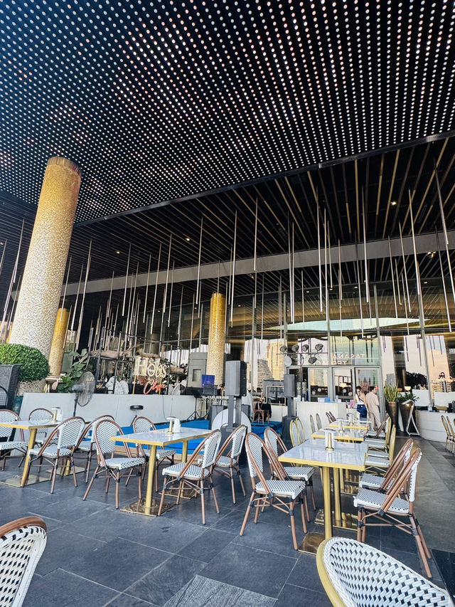 วิวอลังการ ที่ Tasana Nakorn Terrace ICONSIAM