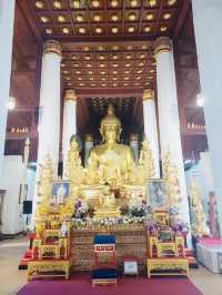 สักการะพระธาตุแช่แห้ง เสริมสิริมงคล ณ เมืองน่าน