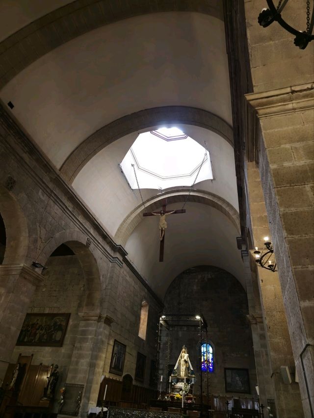 해외여행 칠레 산티아고의 작고 아름다운 교회 Santo Domingo Church
