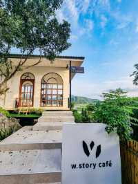 📍 W STORY ⛰️🏡