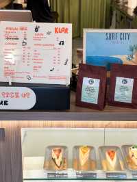 คาเฟ่โชคชัย 4 ที่มีน้องหมาขลุกขลิกสุดน่ารัก 