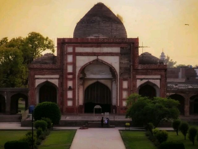 Timeless Majesty at Jahangir’s Tomb, Lahore