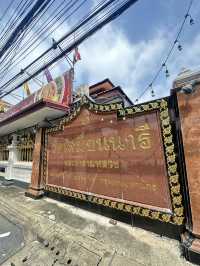 ไหว้พระ ทำบุญ •วัดเสมียนนารีพระอารามหลวง•