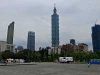 Visit the historic Sun Yat-sen Memorial Hall in Taipei, Taiwan