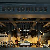 紅牆咖啡廳留下的美麗瞬間💕Bottomless Cafe