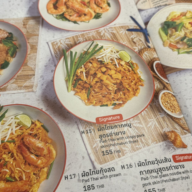 여긴 진짜 꼭 가야 돼! 방콕 로컬 미슐랭 맛집 ‘레이 라오’ 후기