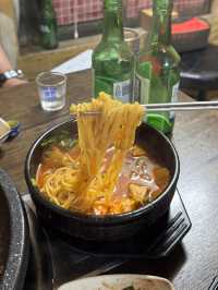 【韓国旅行】並んでも食べたい！地元民が通うコスパ最強！豚焼肉