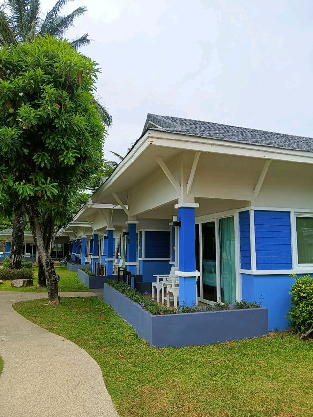 โรงแรมเจ้าหลาวทอแสงบีช