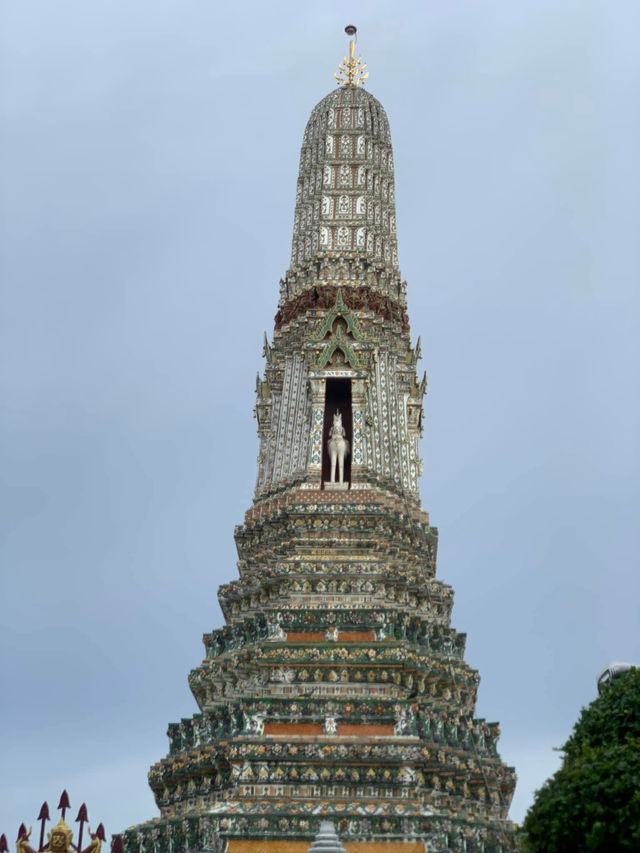 💙Wat Arun Temple in Bangkok is a must visit!💙