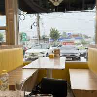 💛 ป้อนมั้ย – ร้านอาหารอีสานสไตล์คาเฟ่ 
