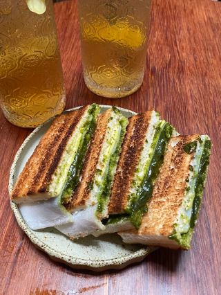 馬六甲必吃！這款抹茶吐司餡料超豐富