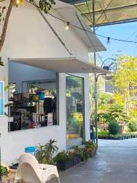 Secret Garden Cafe in Desaru: Budget Daydream Come True