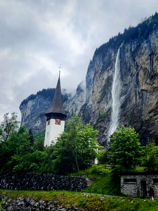 Lauterbrunnen – A Misty Summer Escape